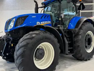 New Holland T7.315 HD KUN 4400 TIMER OG MED AUTOSTYRING!