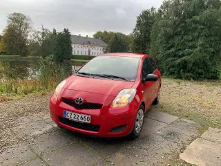 Toyota Yaris 1.3 benzin