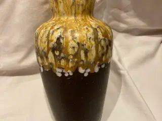 West Germany vase 523-18