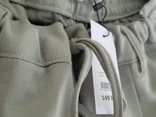 VRS – Pæne shorts med bindebånd