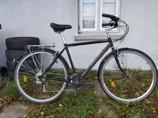 Touring cykel fra tyske Fahrrad Manufaktur