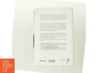 Pigen Der Legede Med Ilden af Larsson, Stieg (Bog)