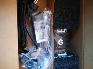 HP 2012 90W Docking Station