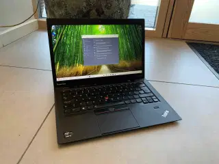 Lenovo X1 Carbon