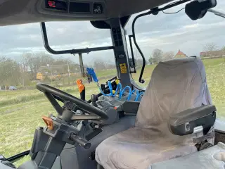 Newholland T7060 