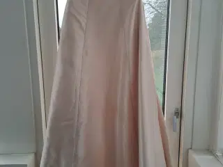 Smuk brudekjole