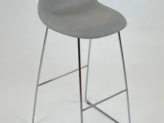 GUBI | 3D Barstol - Sledge Base - Nypolstret
