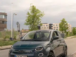 Fiat 500e la Prima