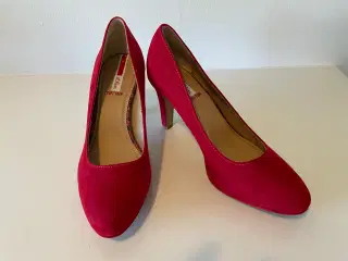 S. Oliver pumps 