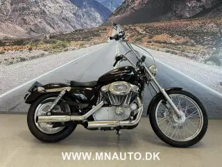 Harley-Davidson XL 883 C Sportster Custom