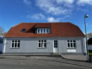 🏡 Skønt stort nyrenoveret hus tæt på by og strand 🏡, Kalundborg, Vestsjælland