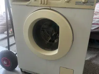 Bauknecht vaskemaskine sælges