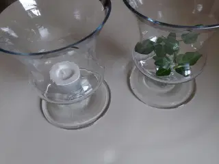 2.Glas Lysestager på fod m sølvkant
