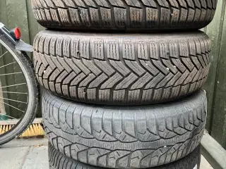 Michelin 185 / 65 / R15, kryd 4, VINTERDÆK