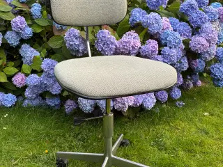 Lækker Retro kontorstol fra Labofa