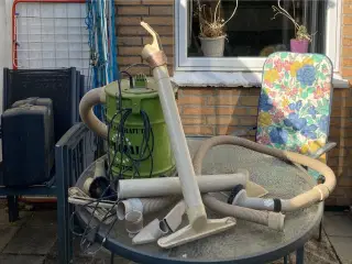 Støvsuger, kan også anvendes til opsugning af vand