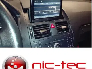 Reparation af navigationsskærm i Mercedes