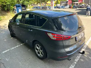 Ford s-max titanium 
