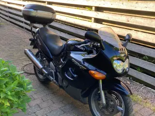 Suzuki 750 GSX