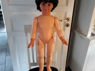 Rigtig fin gammel dukke