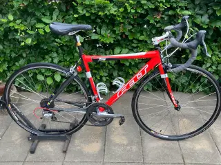 Felt racercykel