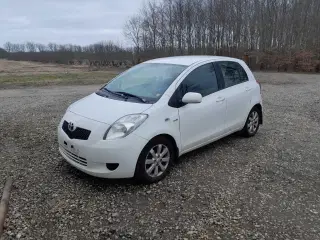 Toyota Yaris til reservedele
