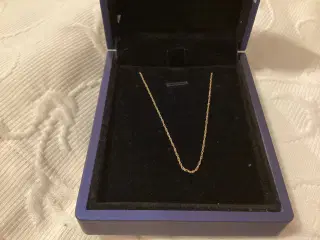 Beautiful Gold necklace 14k 