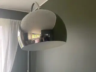 Frandsen sofabordslampe blankt stål med marmorfod