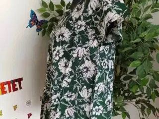 Top. Masai. Str Small 