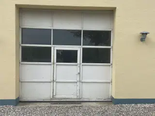 Ældre aluport 