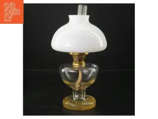 Parafinlampe med glas (str. 24 cm)