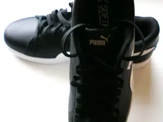 Perfekt Julegave ! - NY PUMA Smash v2 L, SPORTSSKO