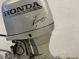 Brugt BF130 Honda påhængsmotor total ny serviceret