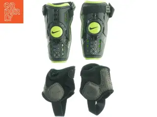 Fodbold benskinner fra Nike (str. M)