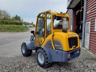 Eurotrac W12 med førerhus