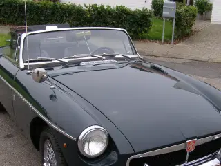 MGB Superflot