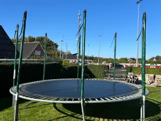 Havetrampolin kan afhentes gratis