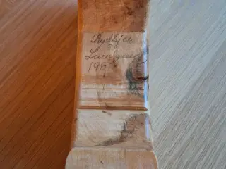 Træ gris lysestage 