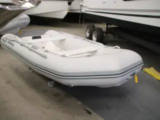 Brig F330 Falcon Rider
