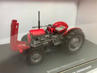 1:32 Massey Ferguson 35 benzin