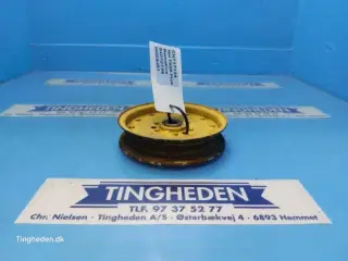 New Holland TX68 Remskive 84072736