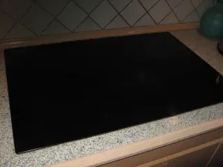 Stor glaskeramisk kogeplade