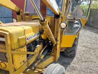 Rendegraver Volvo 430