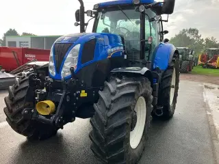 New Holland T7.200 Autocommand kun kørt 2000 timer med frontlift og PTO