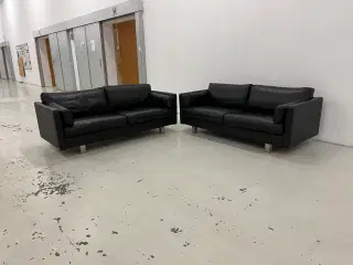 Skalma Bonn 2x2,5 Pers.Sofaer i sort okse læder.