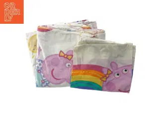 Sengetøj fra Gurli Gris (str. Hovedpude. 45 x 38 cm. dyne. 90 x. 140 cm)