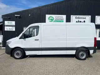 Mercedes Sprinter 215 2,0 CDi A1 Chassis aut. FWD