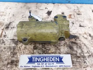 John Deere 2141 Cylinderhus AL28230