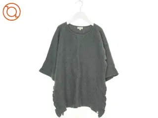 Poncho fra Pomp de Lux (str. 152 cm)