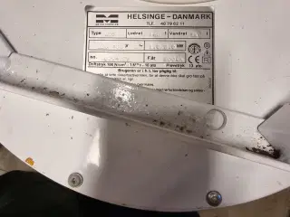 El varmtvandsbeholder 160 L